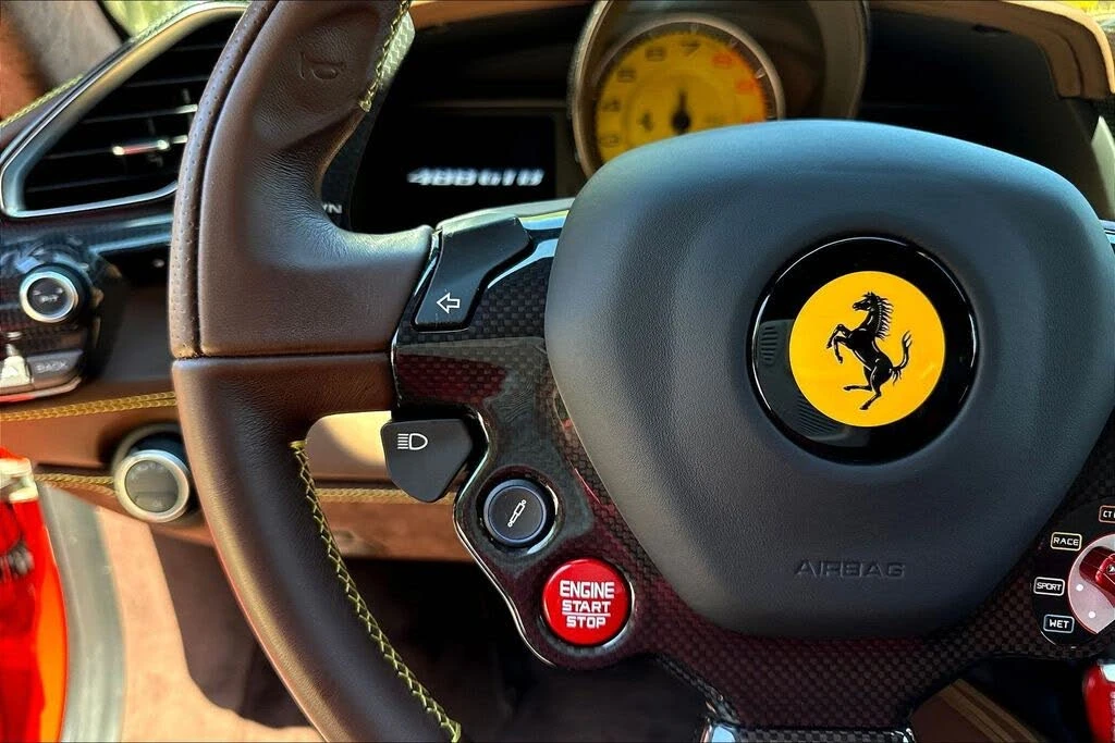 2018 Ferrari 488 GTB - Image 11 of 31