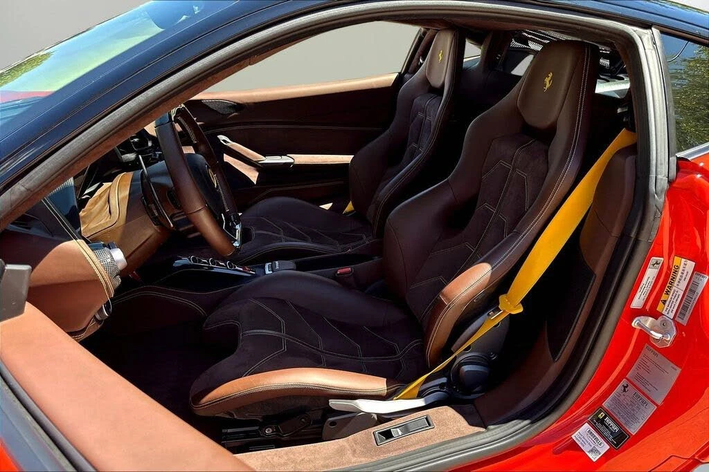 2018 Ferrari 488 GTB - Image 19 of 31