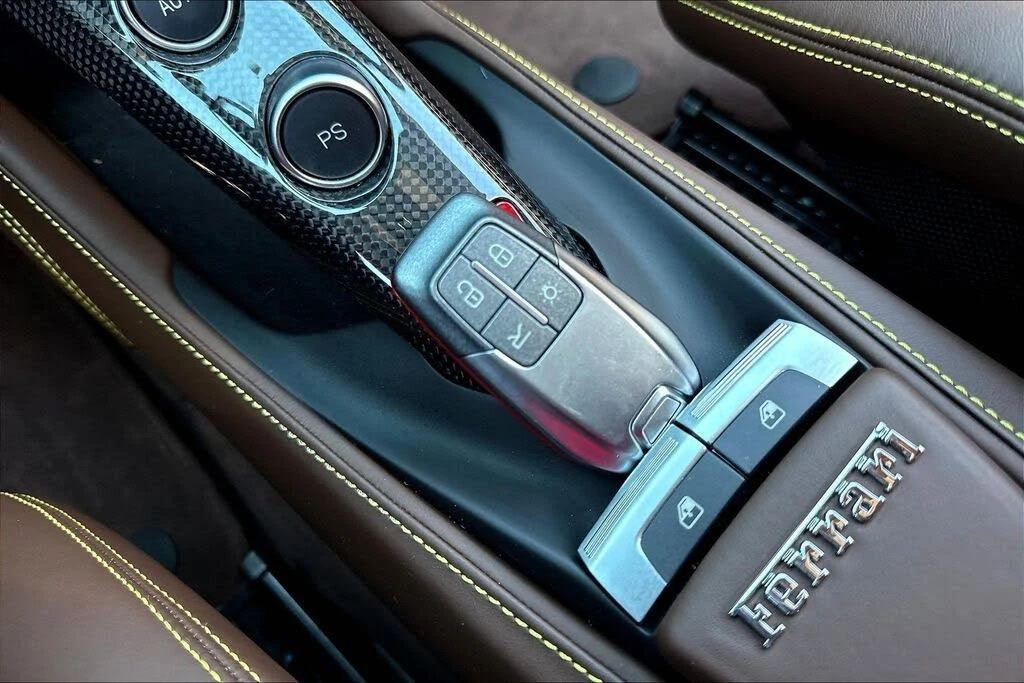 2018 Ferrari 488 GTB - Image 30 of 31