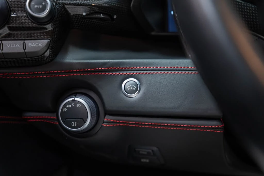 2018 Ferrari 488 GTB - Image 14 of 31