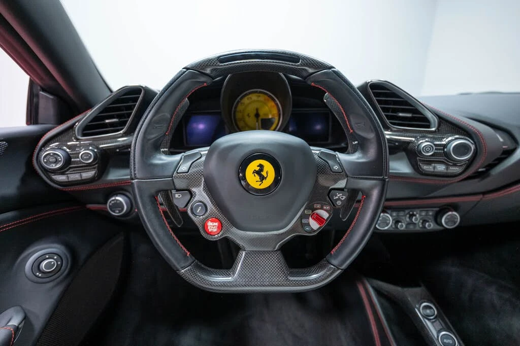 2018 Ferrari 488 GTB - Image 13 of 31