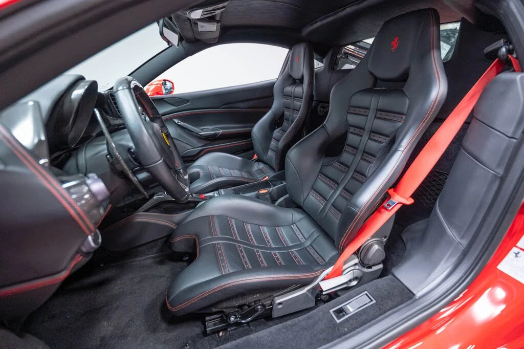 2018 Ferrari 488 GTB - Image 8 of 31