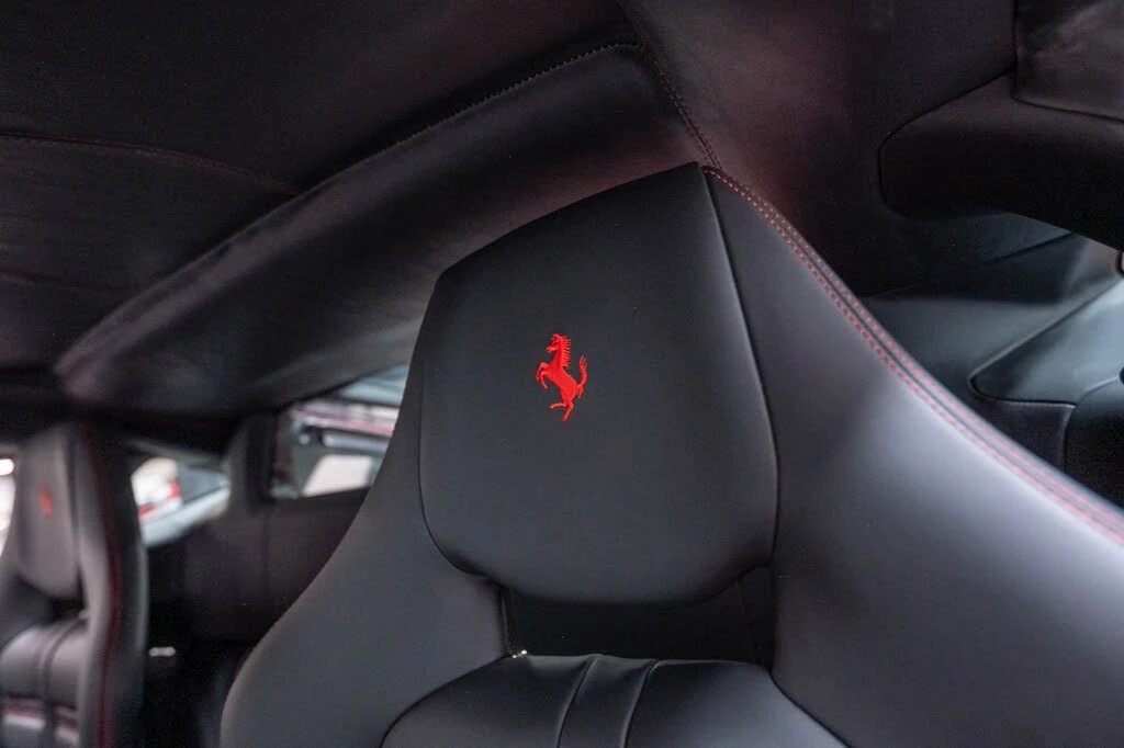 2018 Ferrari 488 GTB - Image 9 of 31