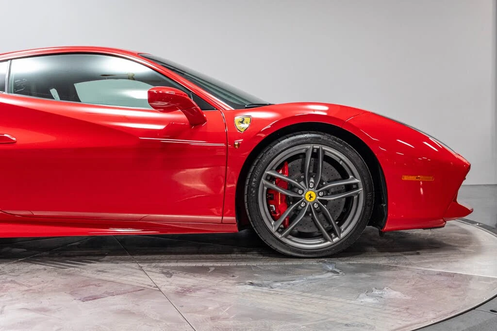 2018 Ferrari 488 GTB - Image 23 of 31