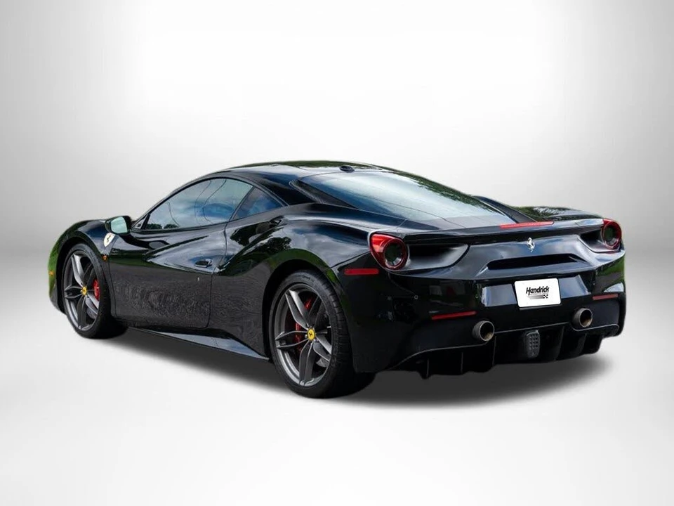 2018 Ferrari 488 GTB - Image 2 of 31