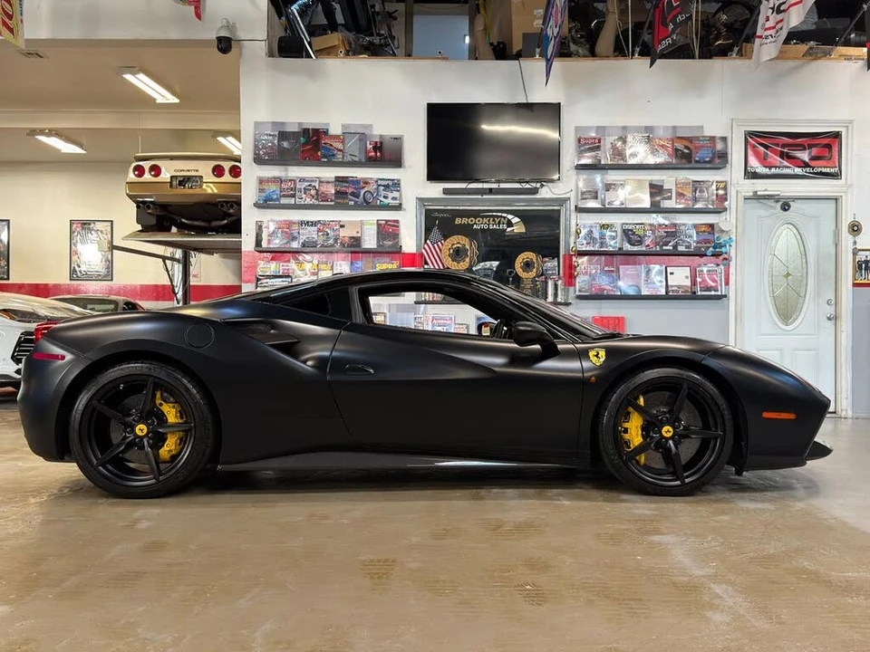 2018 Ferrari 488 GTB - Image 5 of 31
