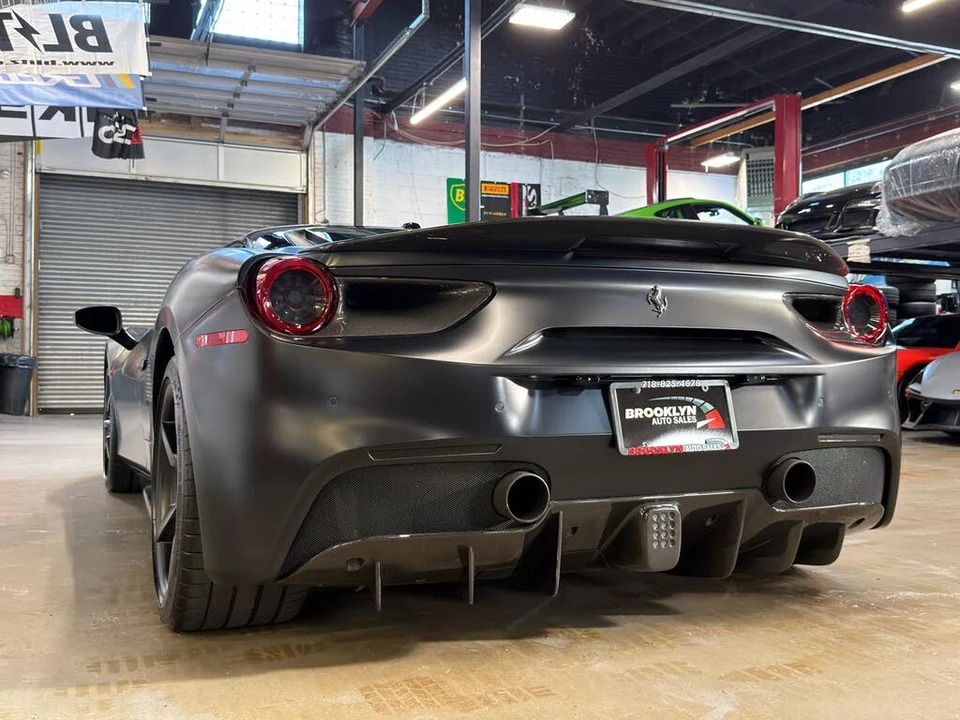 2018 Ferrari 488 GTB - Image 10 of 31