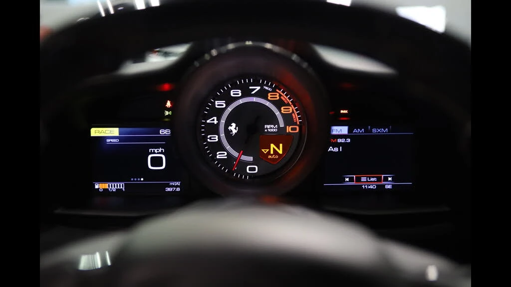 2018 Ferrari 488 GTB - Image 23 of 31