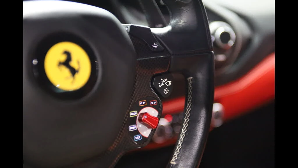 2018 Ferrari 488 GTB - Image 27 of 31