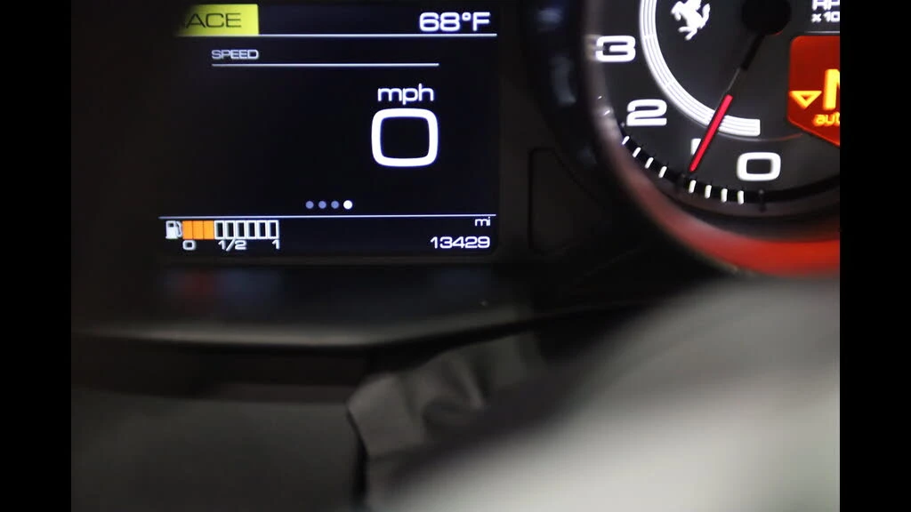2018 Ferrari 488 GTB - Image 25 of 31