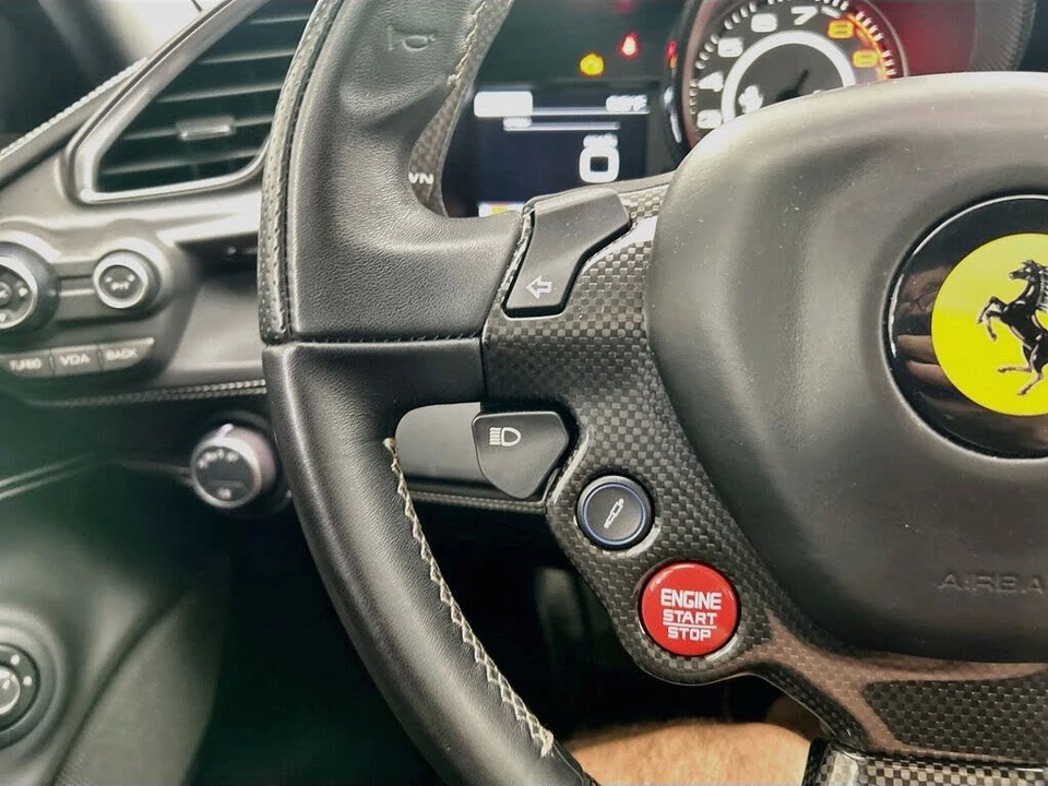 2018 Ferrari 488 GTB - Image 11 of 31