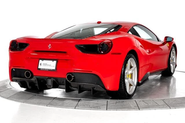 2018 Ferrari 488 GTB - Image 12 of 31