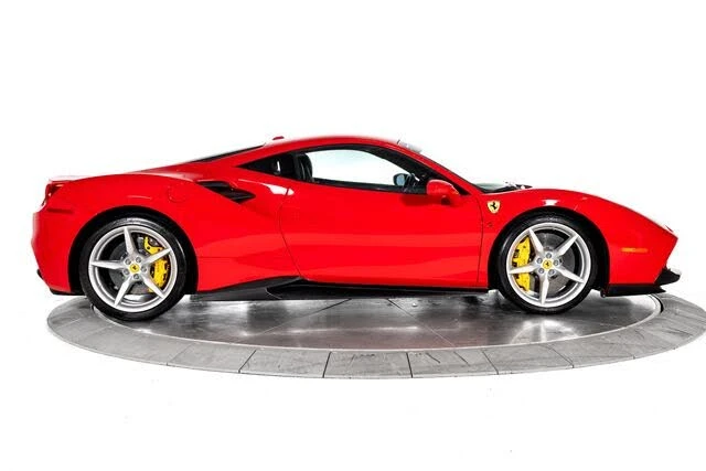 2018 Ferrari 488 GTB - Image 13 of 31