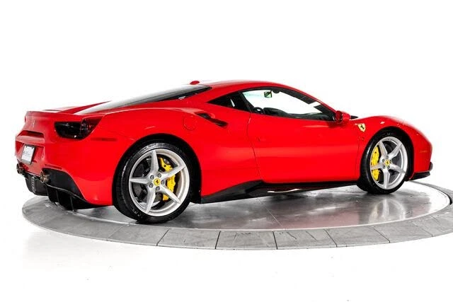 2018 Ferrari 488 GTB - Image 2 of 31
