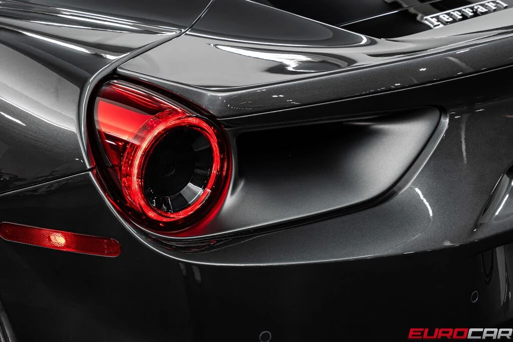 2018 Ferrari 488 GTB - Image 22 of 31