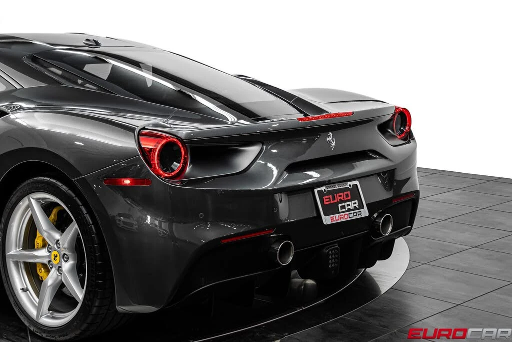 2018 Ferrari 488 GTB - Image 19 of 31