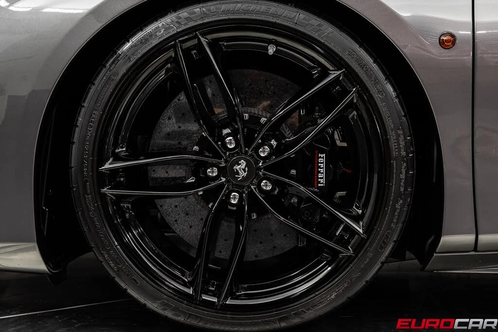 2018 Ferrari 488 GTB - Image 26 of 31