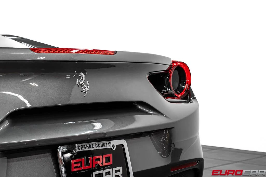 2018 Ferrari 488 GTB - Image 24 of 31