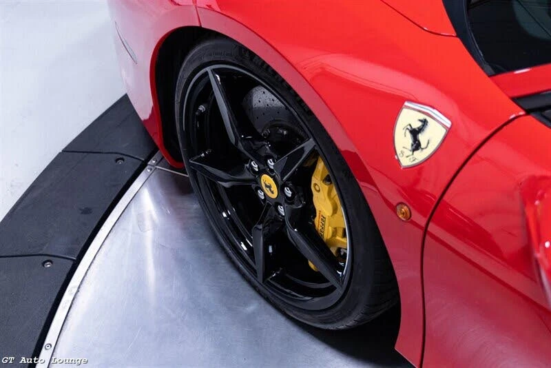 2018 Ferrari 488 GTB - Image 18 of 31