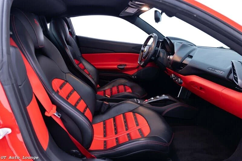 2018 Ferrari 488 GTB - Image 26 of 31