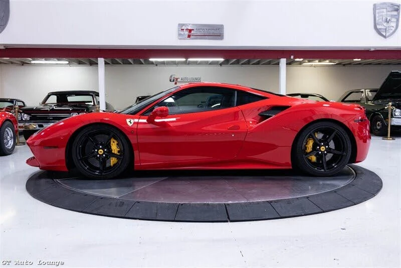 2018 Ferrari 488 GTB - Image 8 of 31