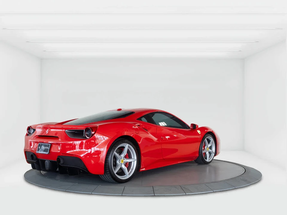 2018 Ferrari 488 GTB - Image 5 of 6