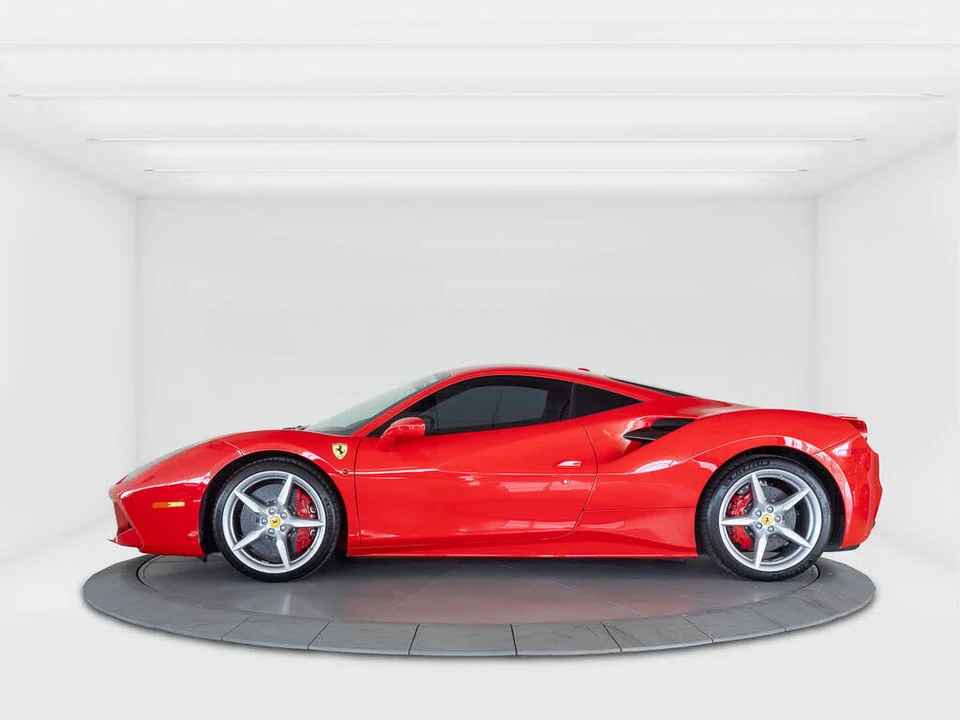 2018 Ferrari 488 GTB - Image 2 of 6