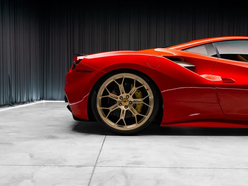 2018 Ferrari 488 GTB - Image 30 of 31