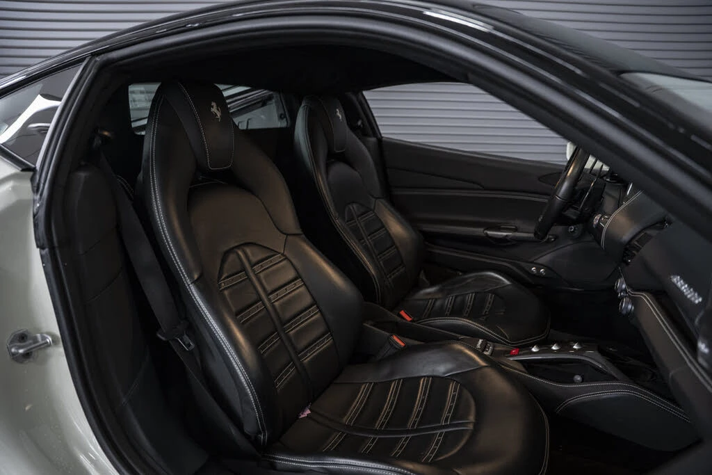 2018 Ferrari 488 GTB - Image 27 of 31