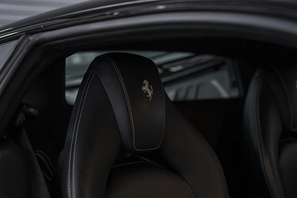 2018 Ferrari 488 GTB - Image 28 of 31