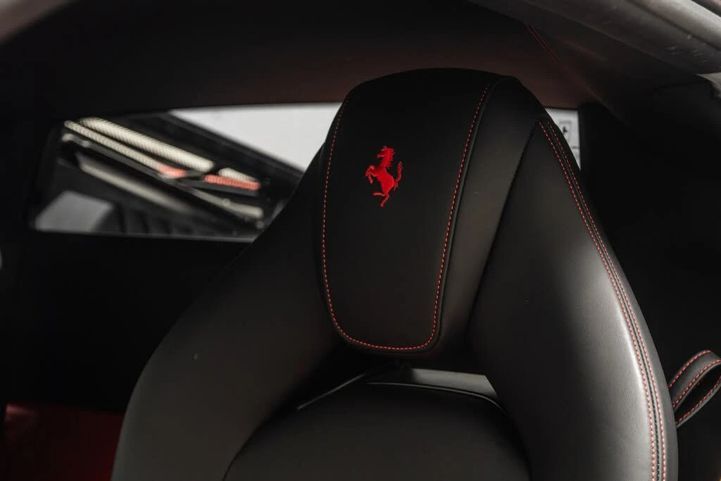 2018 Ferrari 488 GTB - Image 29 of 31