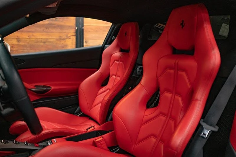 2018 Ferrari 488 GTB - Image 9 of 31