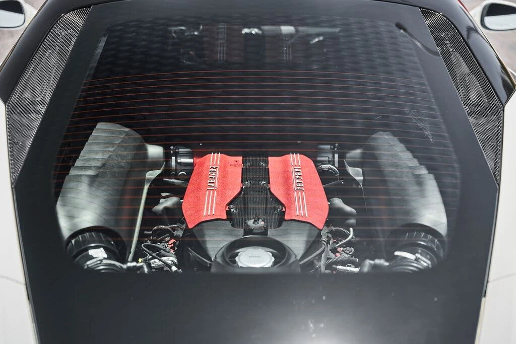 2018 Ferrari 488 GTB - Image 11 of 31
