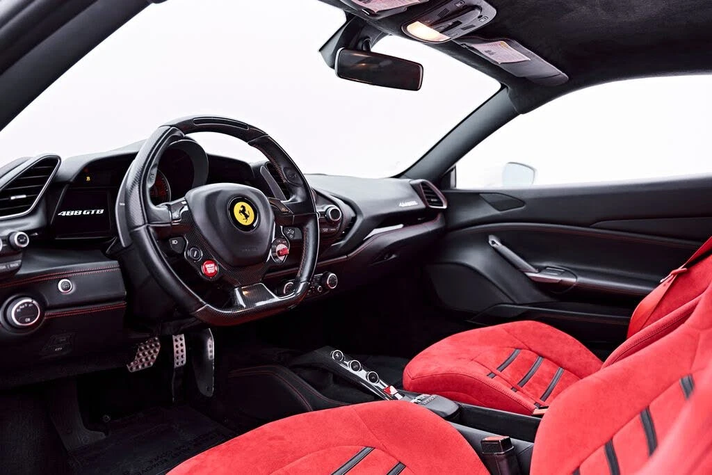 2018 Ferrari 488 GTB - Image 2 of 31