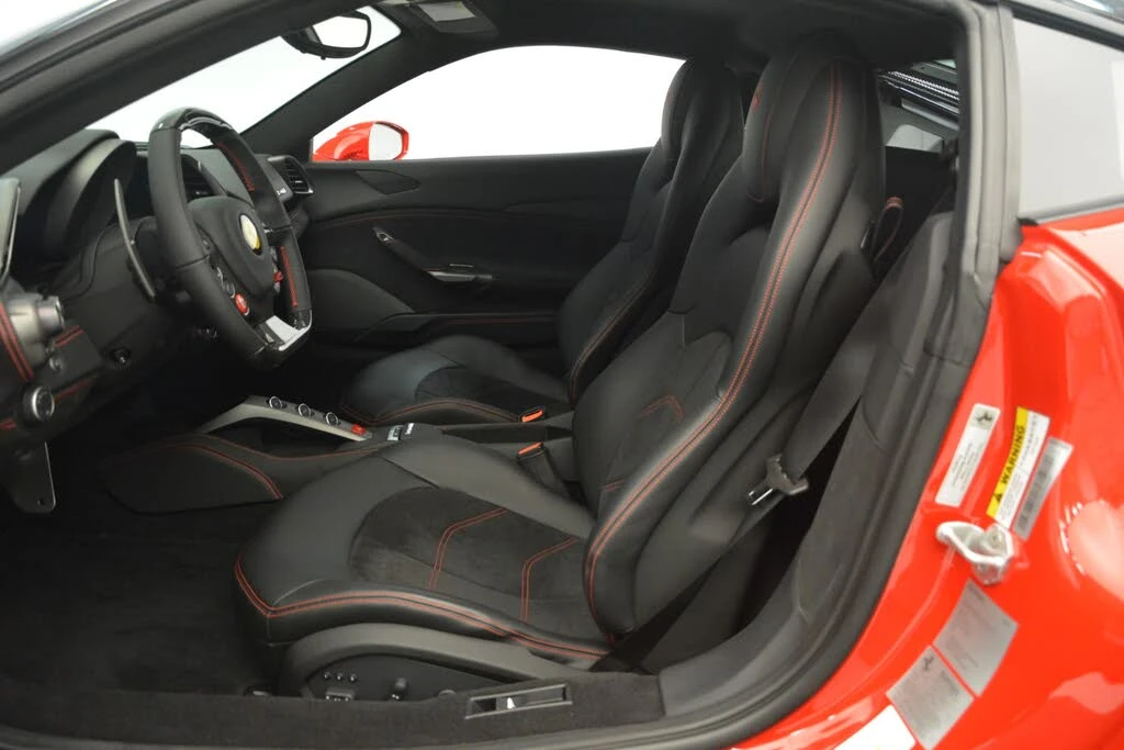 2018 Ferrari 488 GTB - Image 14 of 22