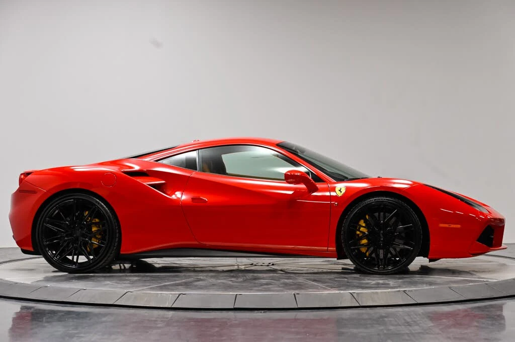 2018 Ferrari 488 GTB - Image 19 of 31
