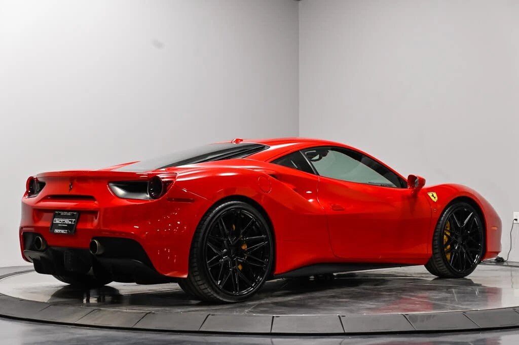 2018 Ferrari 488 GTB - Image 15 of 31