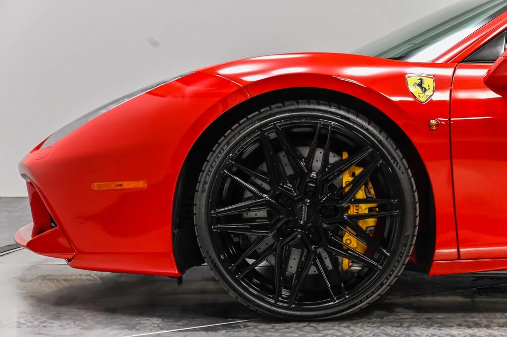 2018 Ferrari 488 GTB - Image 12 of 31