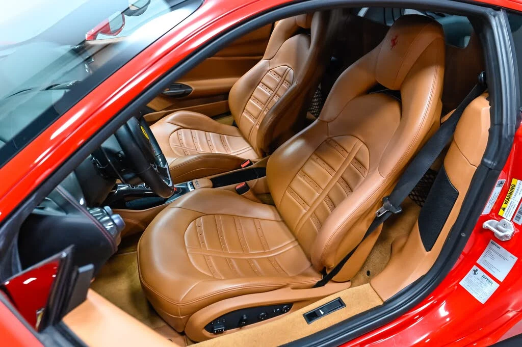 2018 Ferrari 488 GTB - Image 14 of 31