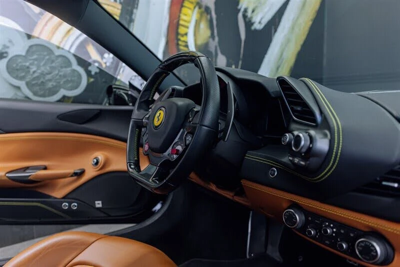 2018 Ferrari 488 GTB - Image 30 of 31