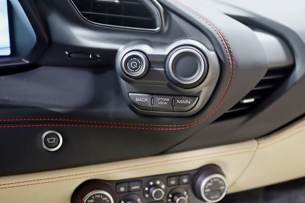 2018 Ferrari 488 GTB - Image 25 of 31