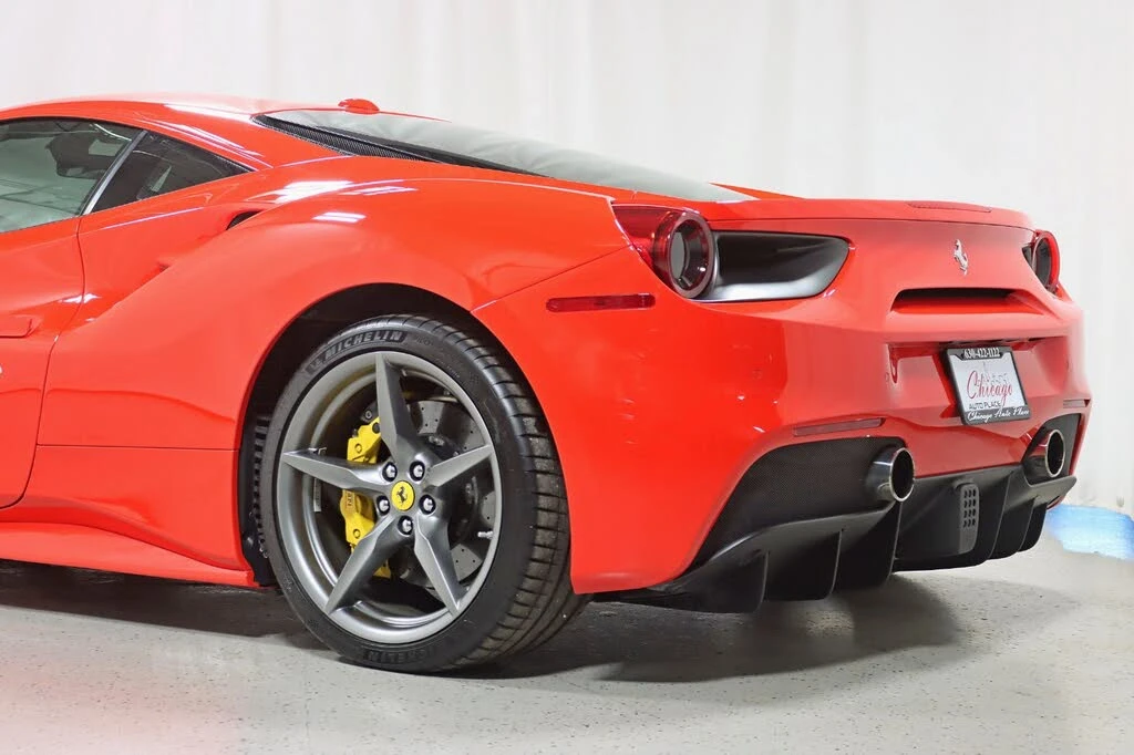 2018 Ferrari 488 GTB - Image 11 of 31