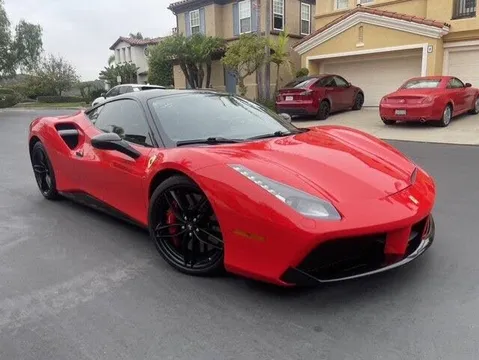 2018 Ferrari 488 GTB Coupe RWD