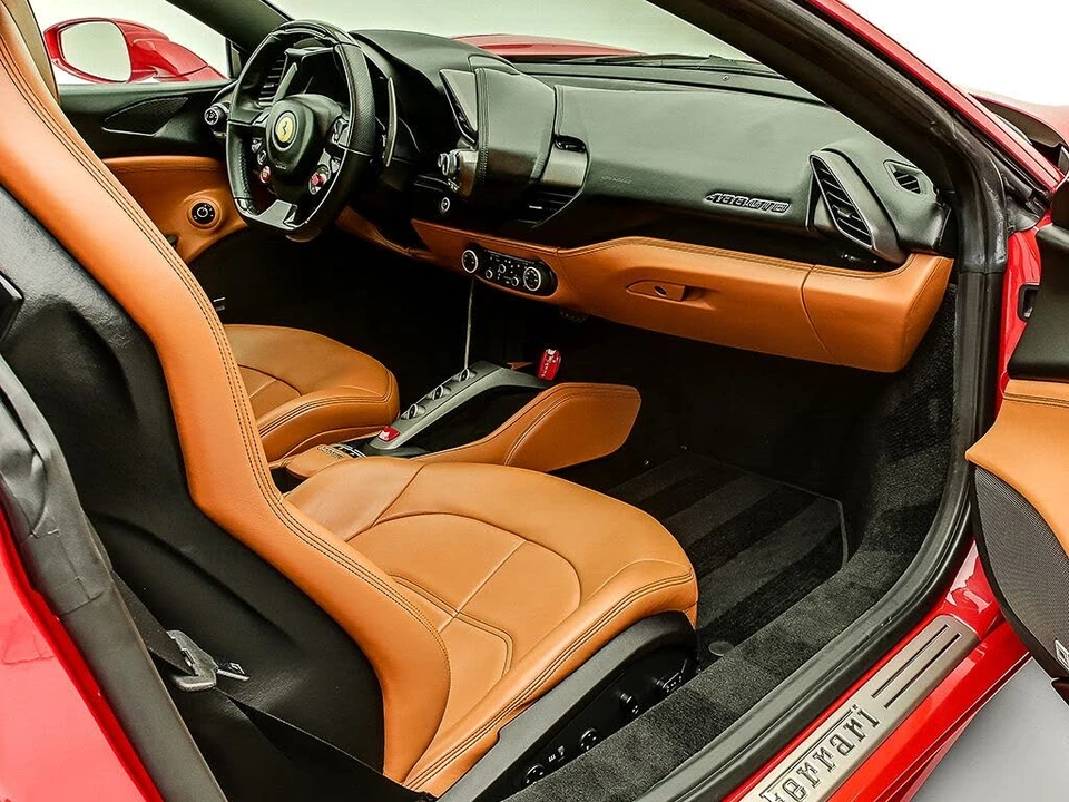 2018 Ferrari 488 GTB - Image 19 of 31