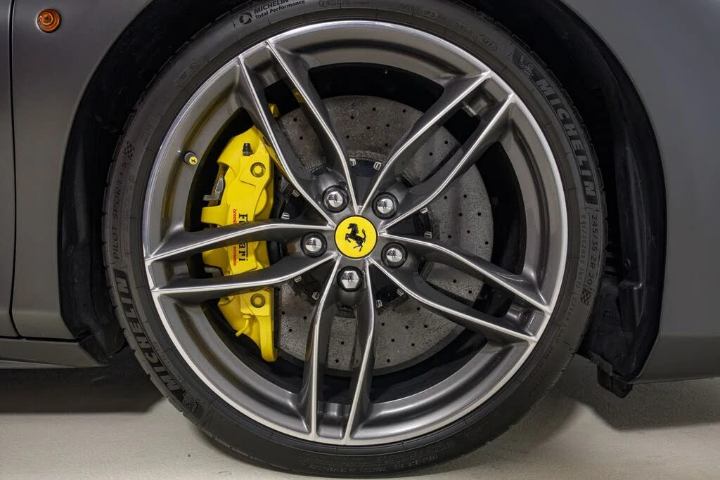 2018 Ferrari 488 GTB - Image 15 of 31