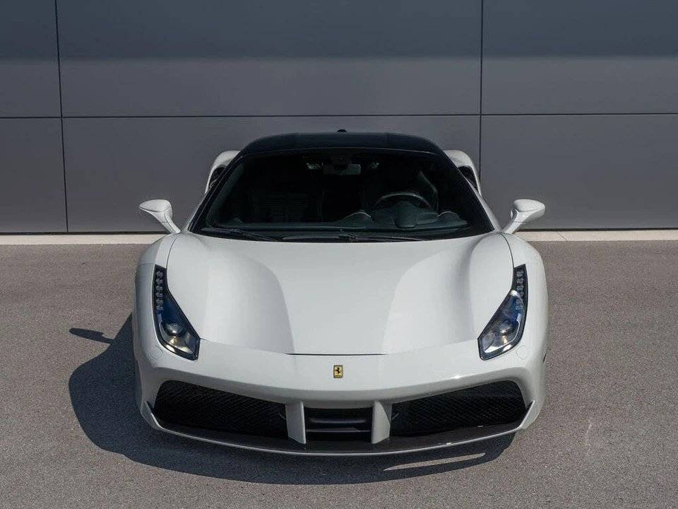 2018 Ferrari 488 GTB - Image 2 of 7