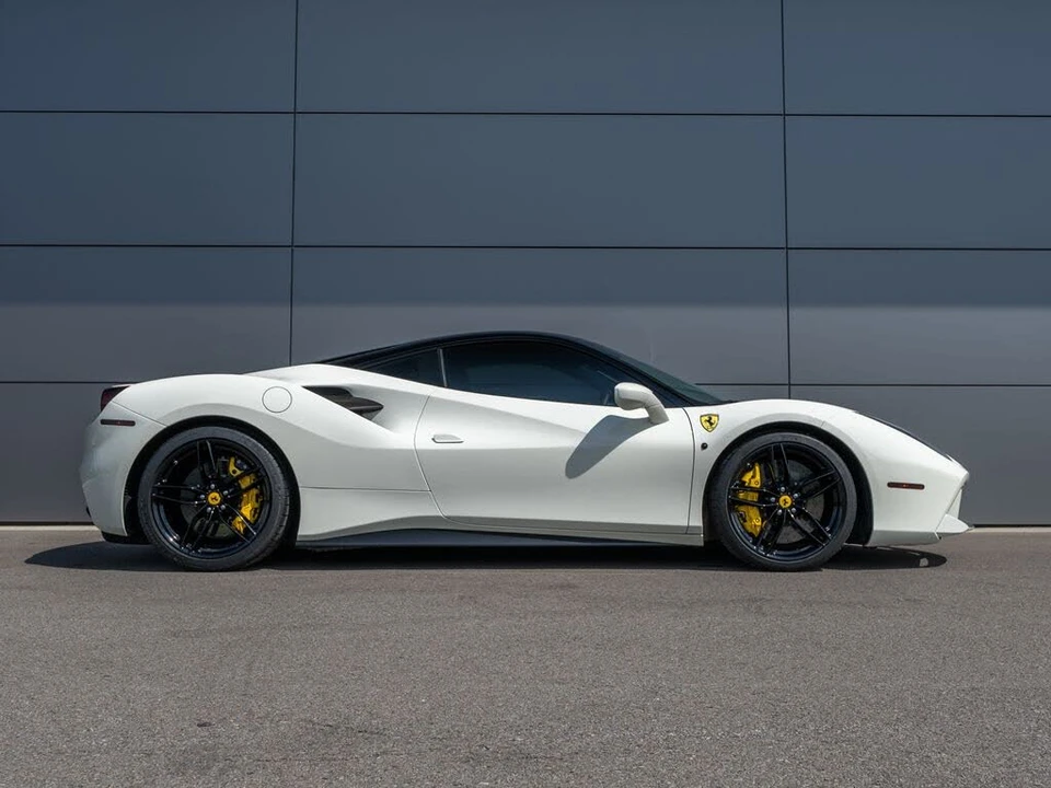 2018 Ferrari 488 GTB - Image 5 of 7