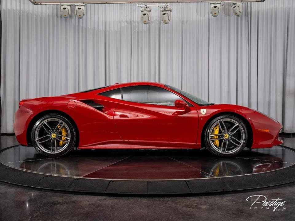 2018 Ferrari 488 GTB - Image 17 of 31
