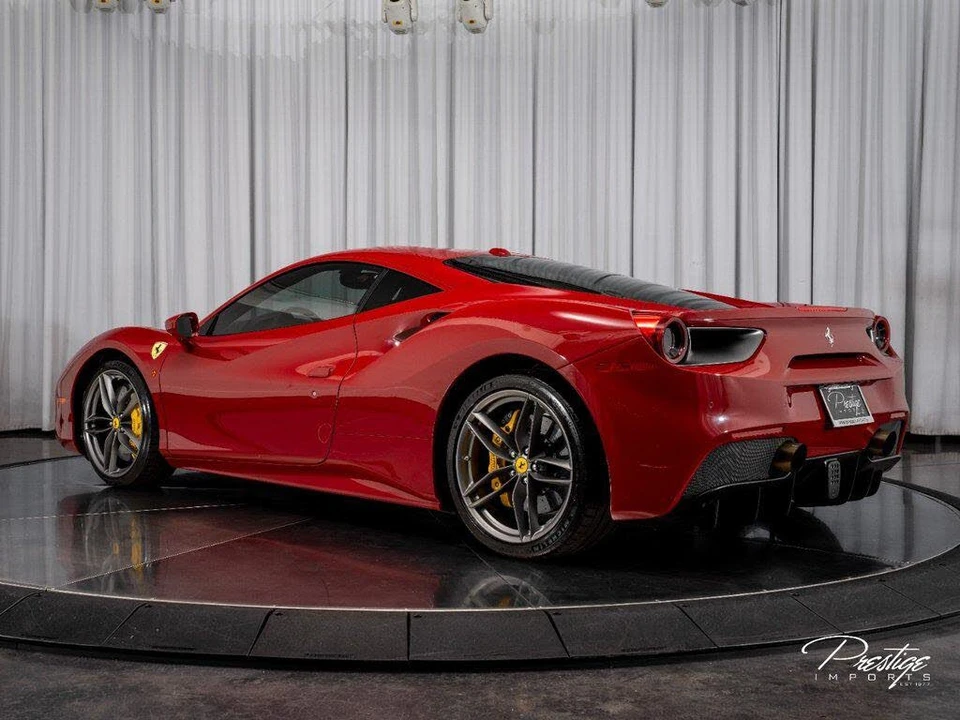 2018 Ferrari 488 GTB - Image 12 of 31