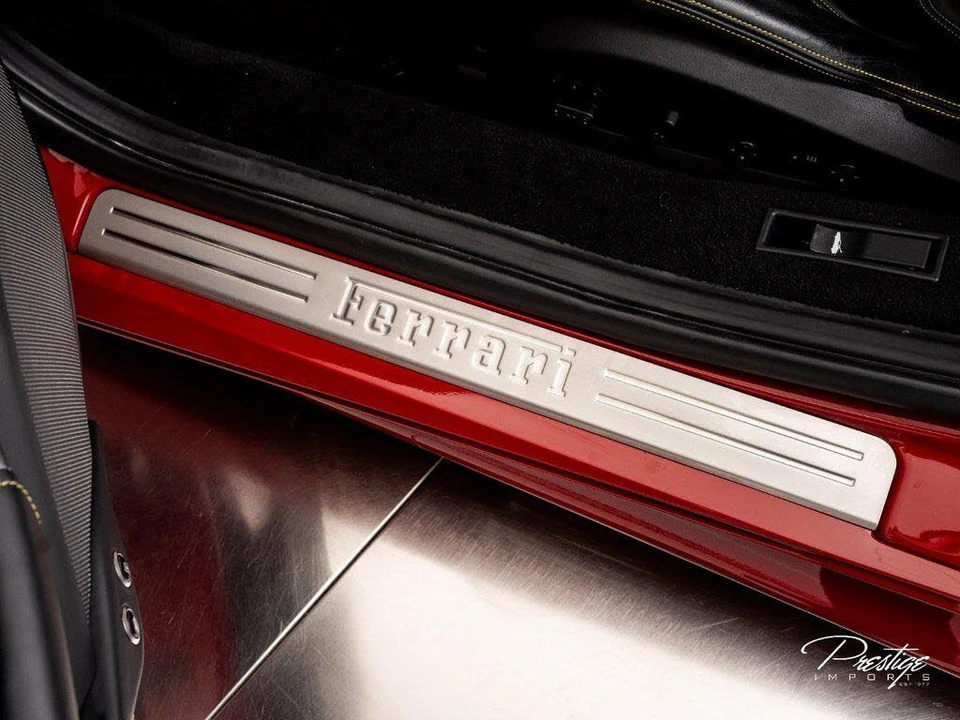 2018 Ferrari 488 GTB - Image 24 of 31